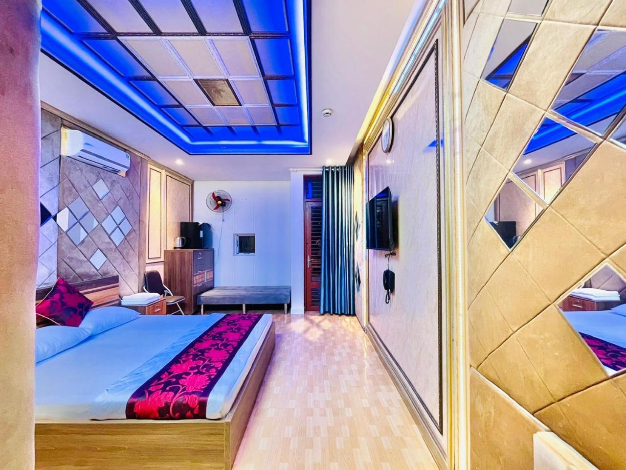 King Hotel Kitchen Ho Chi Minh City Exterior photo
