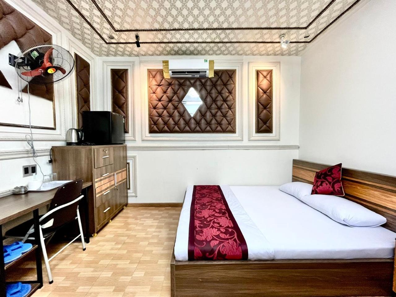 King Hotel Kitchen Ho Chi Minh City Exterior photo